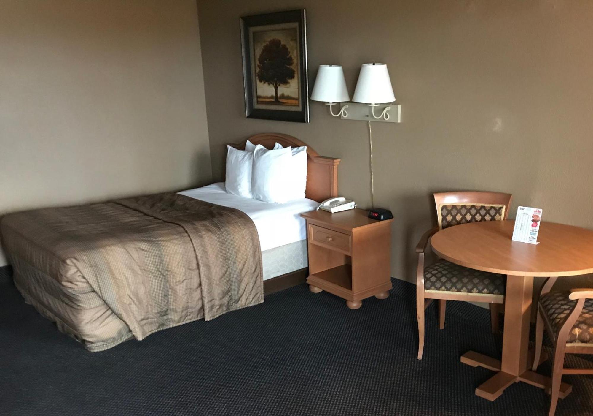 Liberty Lodge Saint Robert Εξωτερικό φωτογραφία